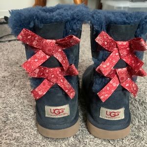 Girls Bailey Bow’s Ugg’s
